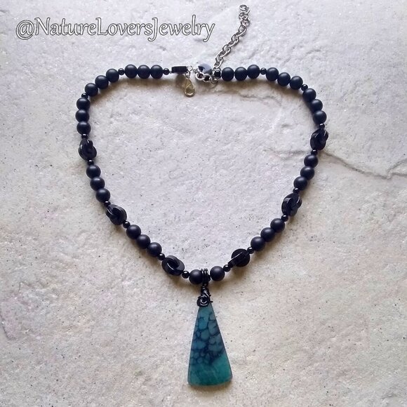 Stunning & One-of-a-kind! Blue & Black Dragonvein Agate Beaded Stone Choker! - Picture 2 of 11
